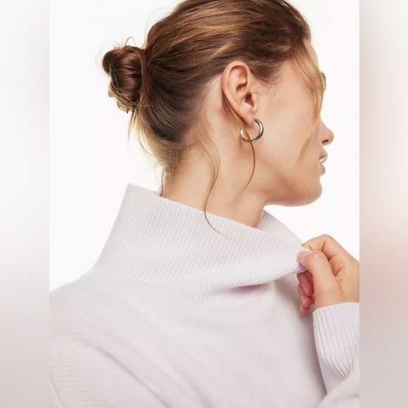 FLASH SALE ‼️ NWT Aritzia stargaze mock neck sweater in Camel, size 1 - Picture 4 of 5